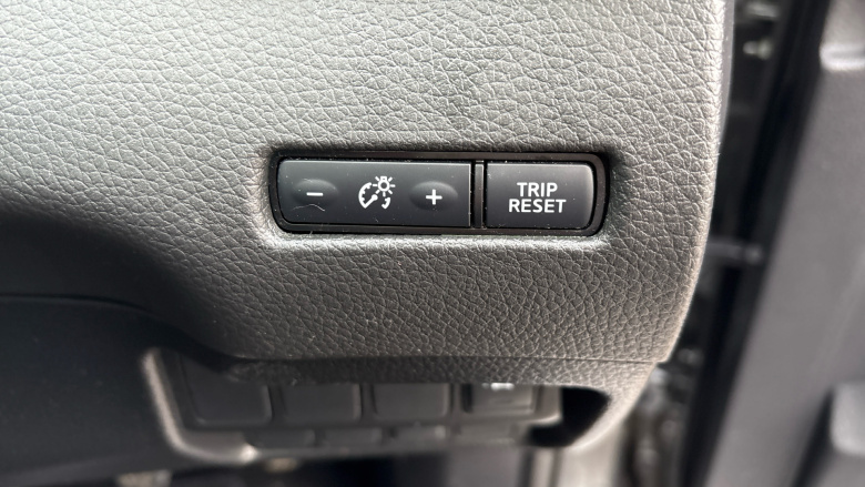 Nissan Qashqai 1.3 DiG-T Tekna 5dr Petrol Hatchback